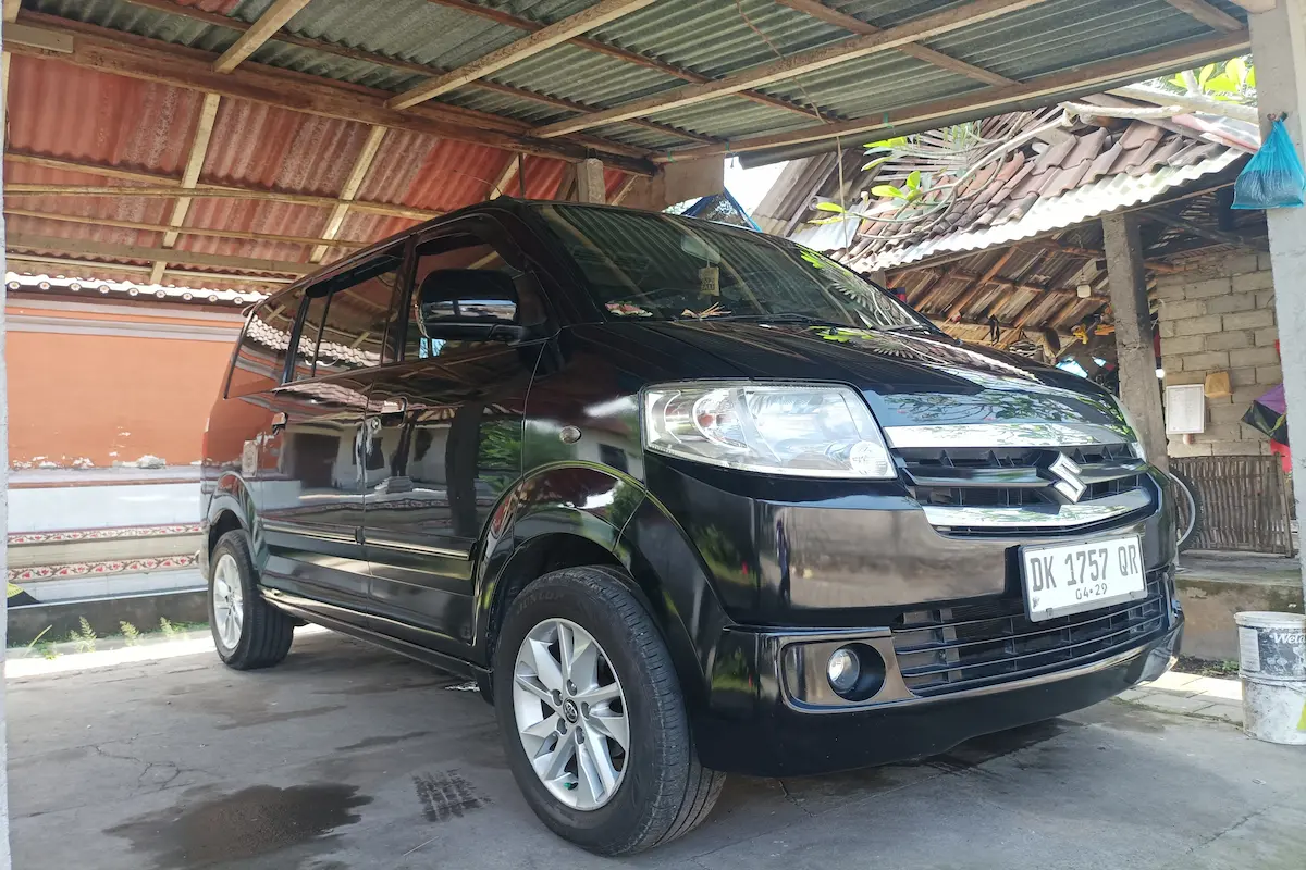 Ubud to Besakih Temple private taxi MedyTrips