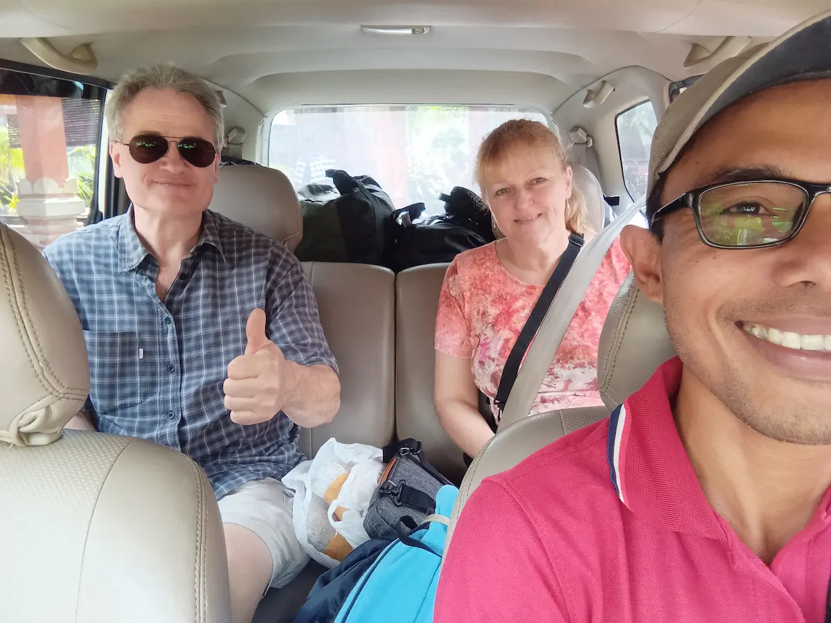 Ubud to Tulamben private taxi MedyTrips